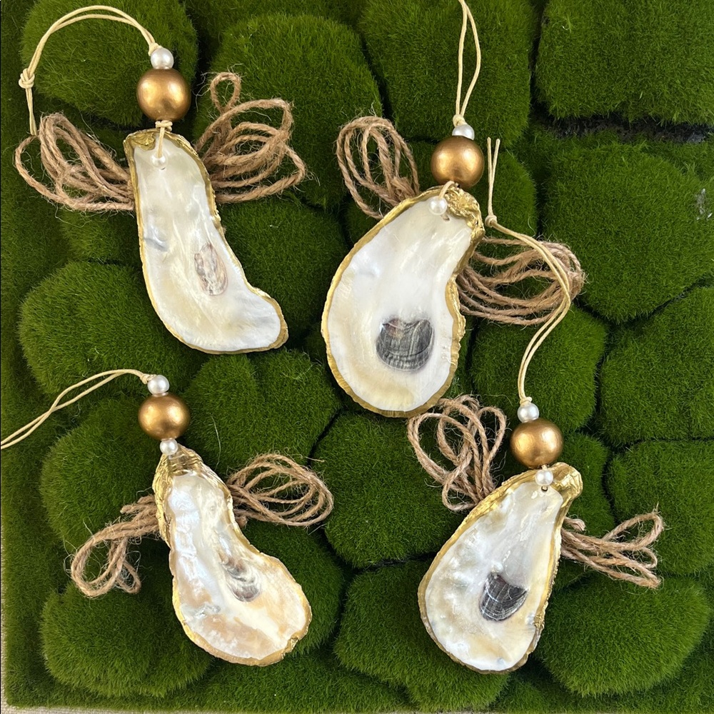 4 Gold Oyster Shell Angel Ornaments